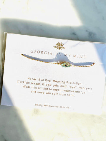 Nazar Eye String Bracelet with Eyelashes