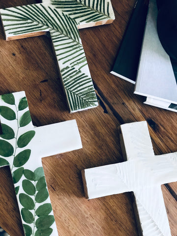 Made in Nature Wall Cross - Leaf